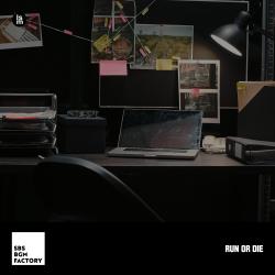 RUN OR DIE - Single. Передняя обложка. Нажмите, чтобы увеличить. RUN OR DIE - Single. Передняя обложка. Нажмите, чтобы увеличить.