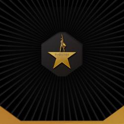 Rise Up! Hamilton: The Anthology. Передняя обложка. Нажмите, чтобы увеличить.